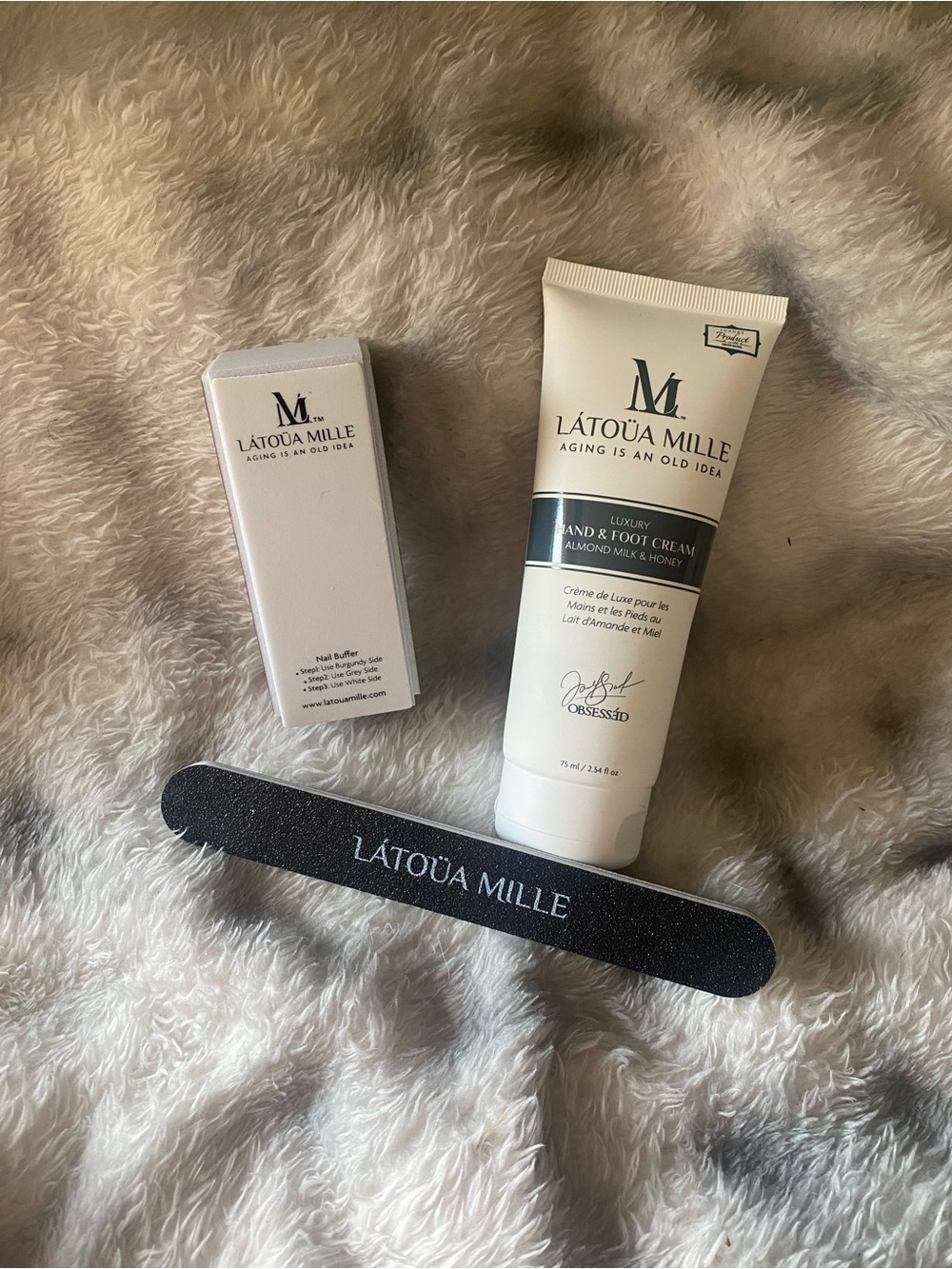 Latoua Mille Almond Milk & Honey Hand & Foot Cream + Buffer Set - Cream